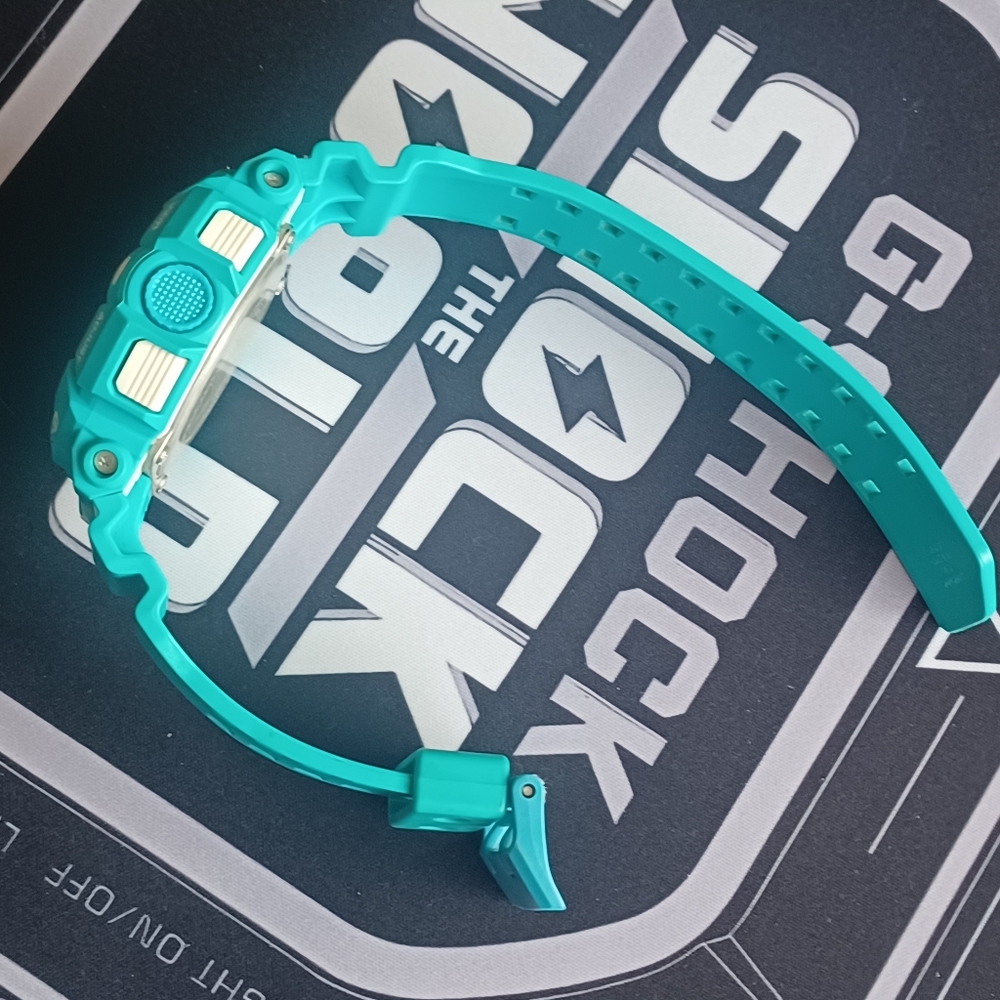 CASIO G-SHOCK GA-400A ( UNISEX ) - Picture 8 of 10